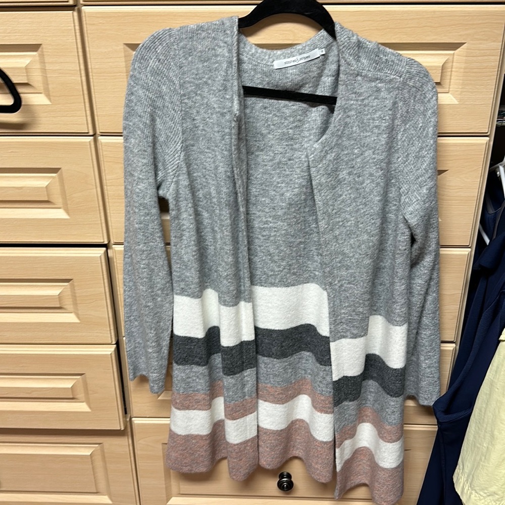 Gray and pink striped sweater coatigan